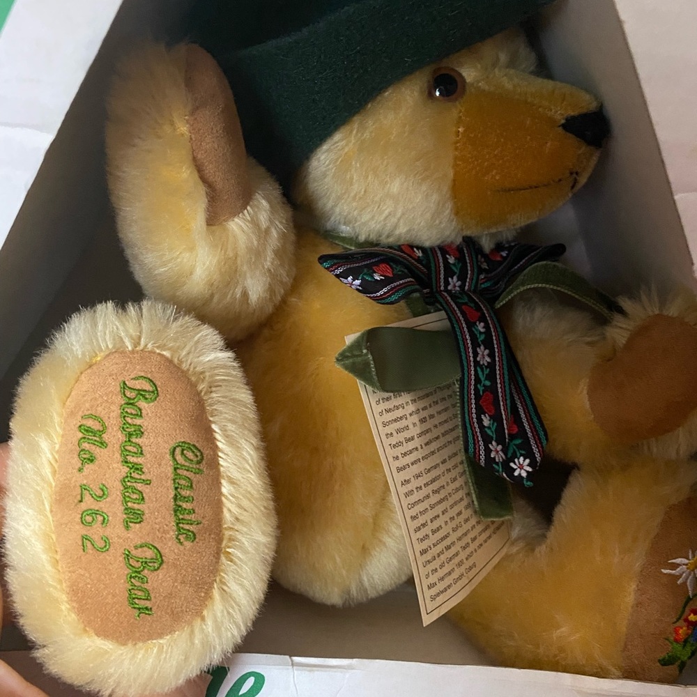 Herman Teddy Bear vintage Classic Bavarian Bear Folk wear - Picture 6 of 6